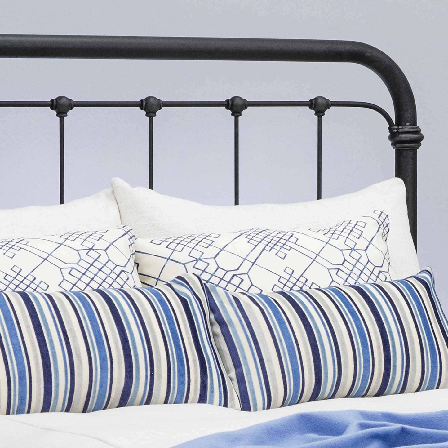 Braden Iron Bed Headboard 1001 Wesley Allen Queen CBMPF Aged Iron Finish Matriae