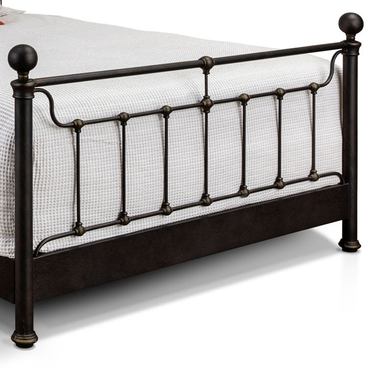 Tucker Iron Bed 1301 Wesley Allen Queen CBMPF Aged Gold Finish Matriae